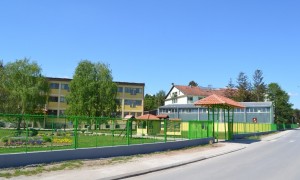 POLJVET Obnovljeno- ograda i kapija april 2017